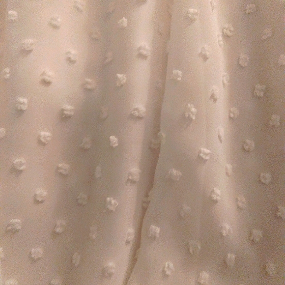 Express, Size XXS White Silk Sleeveless Blouse - Picture 3 of 4